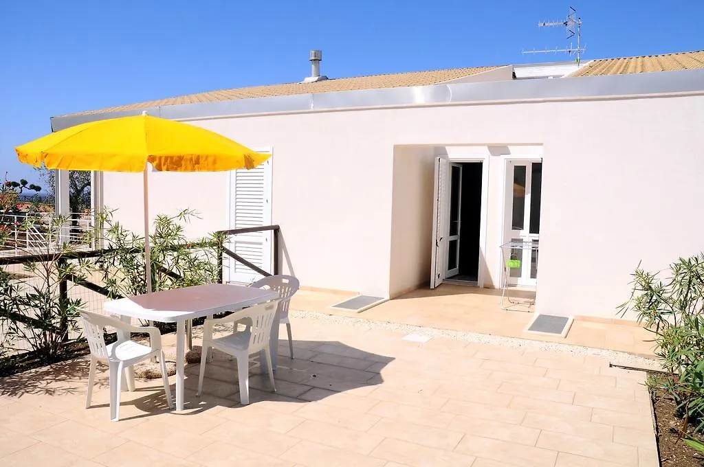 Holiday home Case Vacanza Viola Di Mare Custonaci