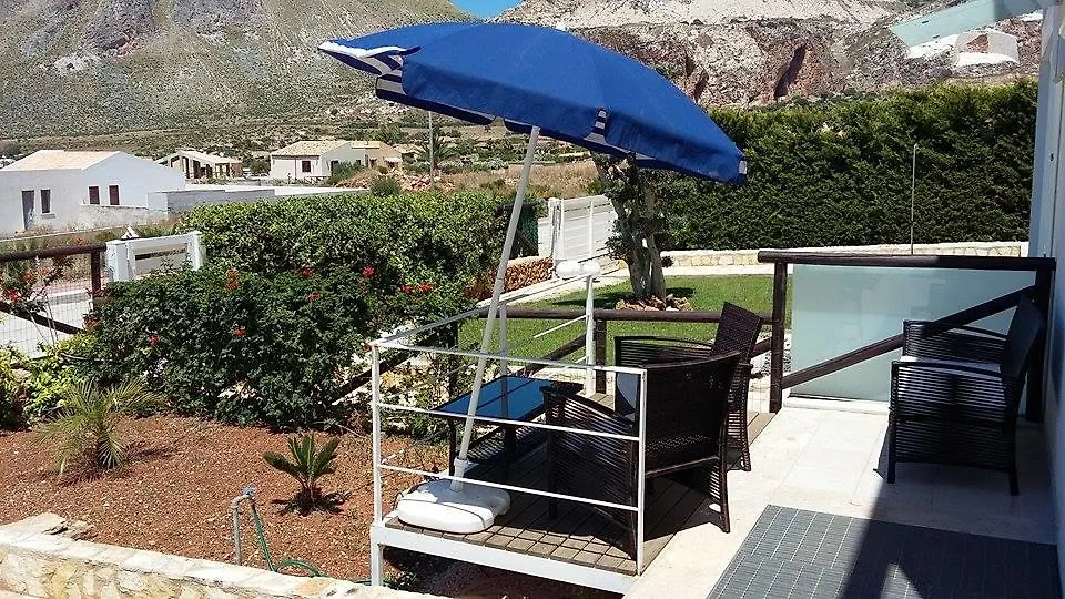 Holiday home Case Vacanza Viola Di Mare Custonaci Italy